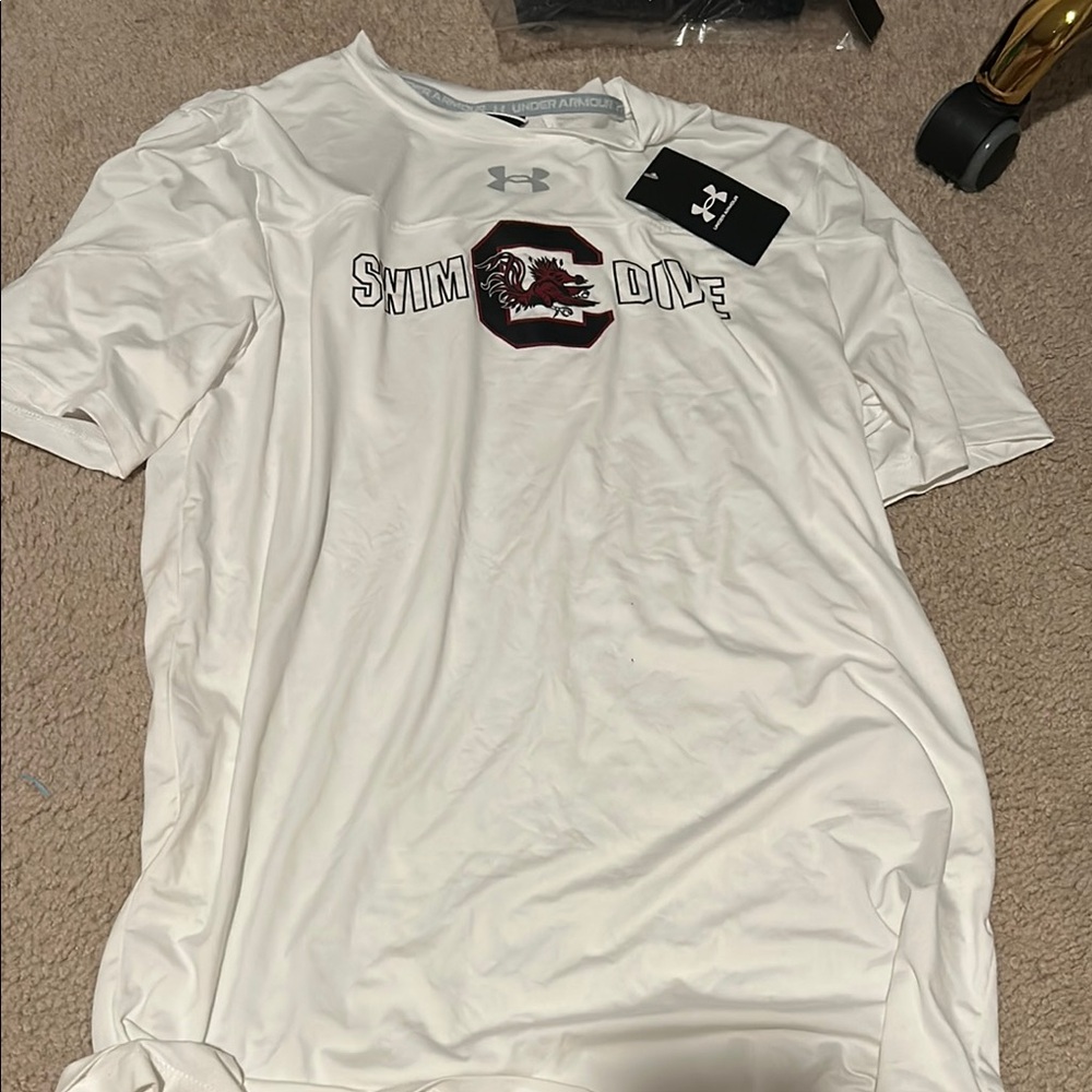 Under Armour White Short Sleeve Tee